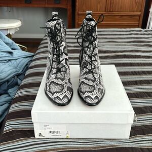 Diane Von Furstenberg Dakota boots